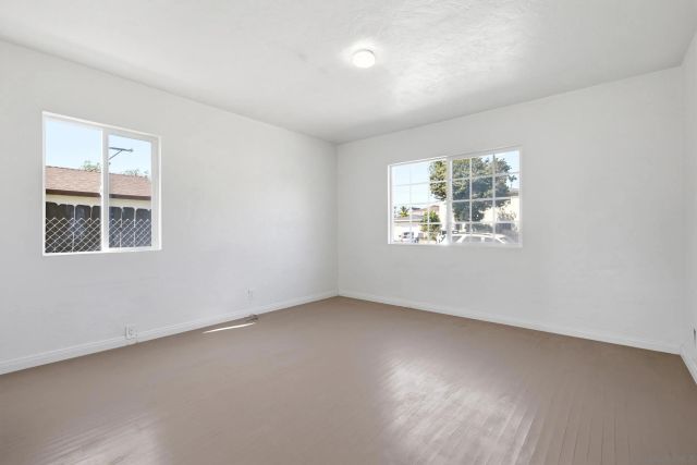 426 E AVE, National City, CA 91950