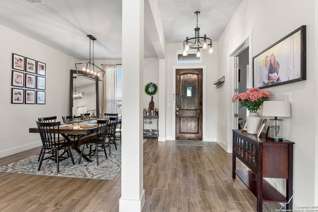 239 Lawrence, Castroville, TX 78009