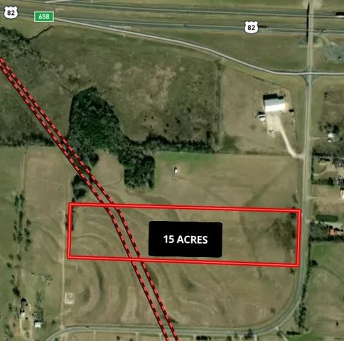 1261 N Fm 1752, Savoy, TX 75479