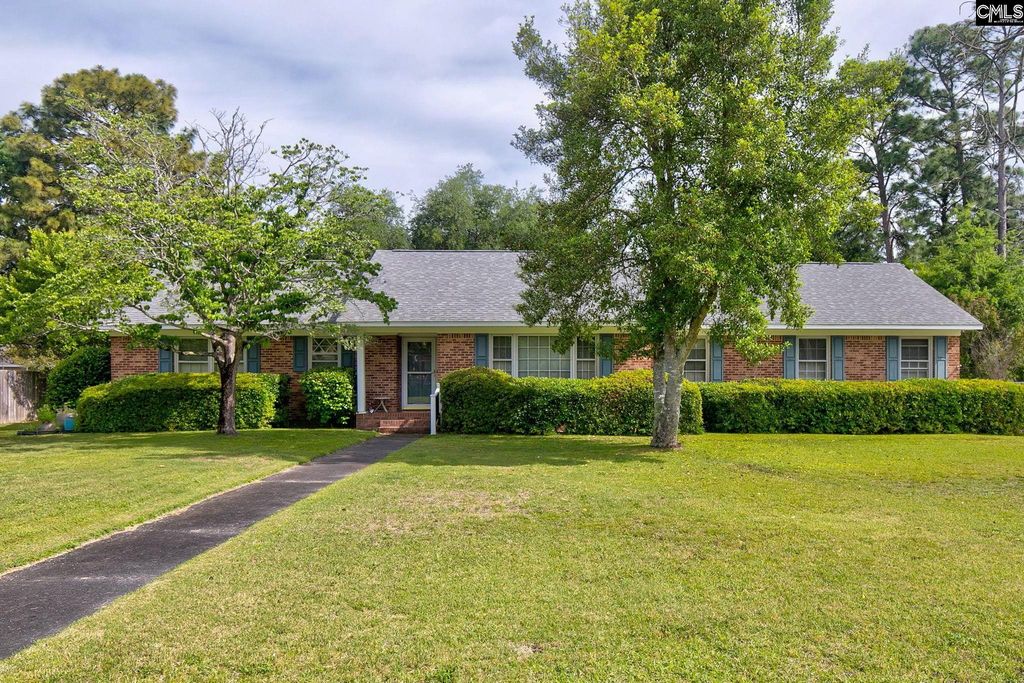 415 Cool Springs, Camden, SC 29020