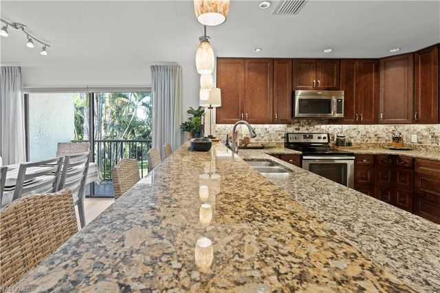 16442 Timberlakes DR 204, Fort Myers, FL 33908