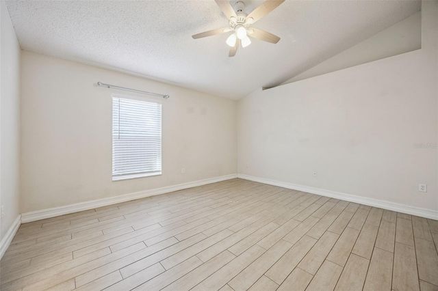 1612 MUIR CIRCLE, Clermont, FL 34711