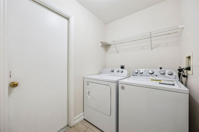 1612 MUIR CIRCLE, Clermont, FL 34711