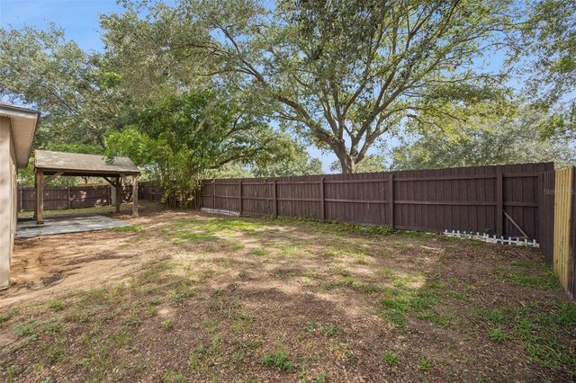 1612 MUIR CIRCLE, Clermont, FL 34711
