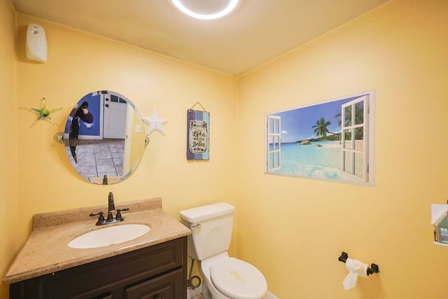 45 Greenfield Rd, Westport, MA 02790