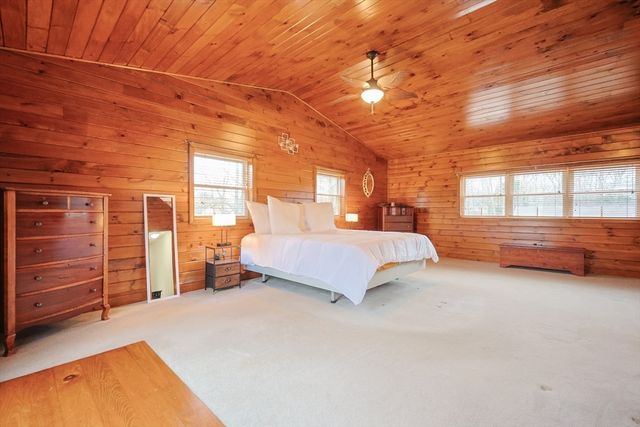 45 Greenfield Rd, Westport, MA 02790