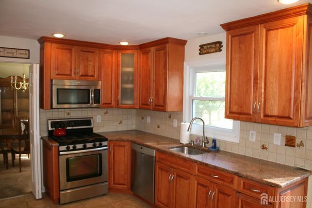 30 Buck Road, East Brunswick, NJ 08816