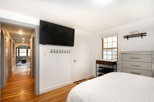 214 Mechanic St, Foxboro, MA 02035