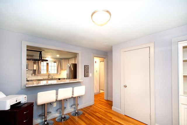 214 Mechanic St, Foxboro, MA 02035