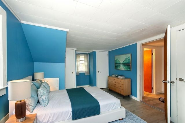 214 Mechanic St, Foxboro, MA 02035