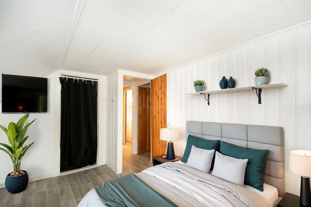 214 Mechanic St, Foxboro, MA 02035