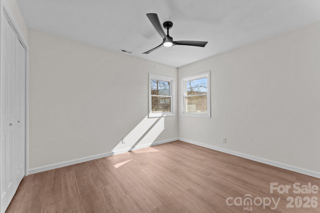 83 Hillside Street, Franklin, NC 28734