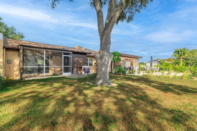 9979 88TH WAY, Seminole, FL 33777