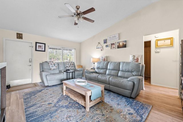 9979 88TH WAY, Seminole, FL 33777