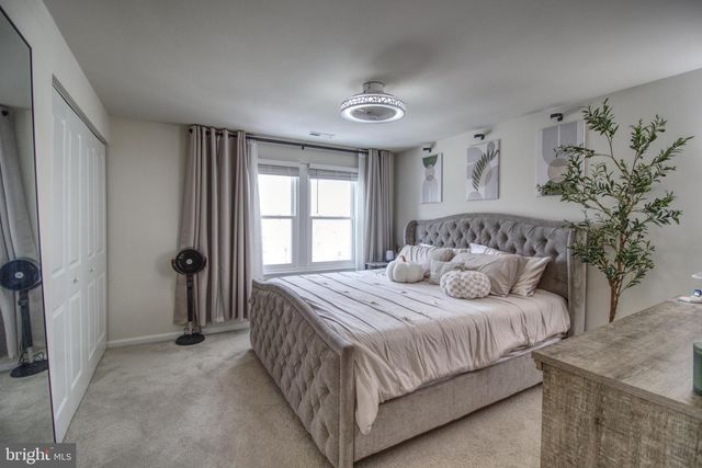 82 LITTLE CREEK LN, La Plata, MD 20646