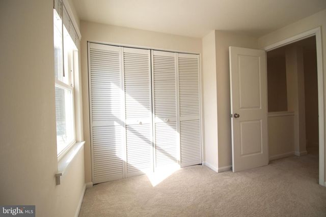 82 LITTLE CREEK LN, La Plata, MD 20646