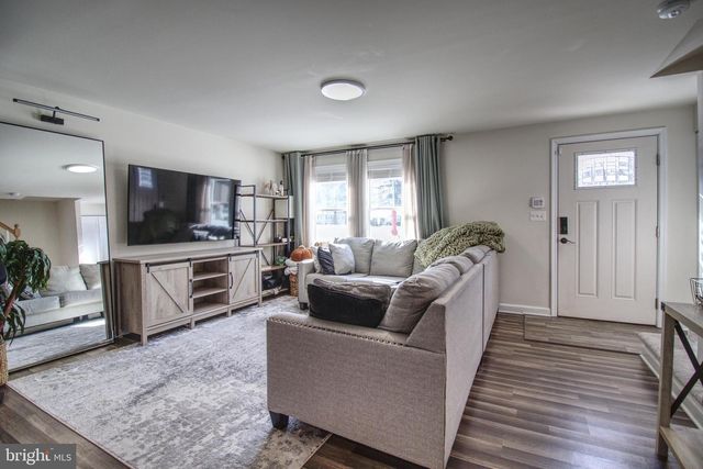 82 LITTLE CREEK LN, La Plata, MD 20646