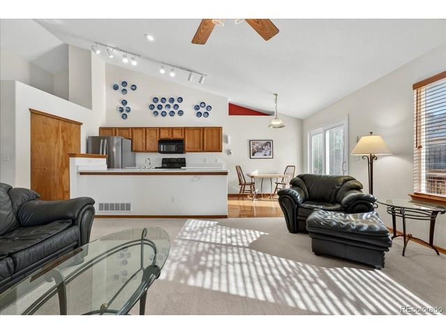 5277 S Bahama Cir, Centennial, CO 80015