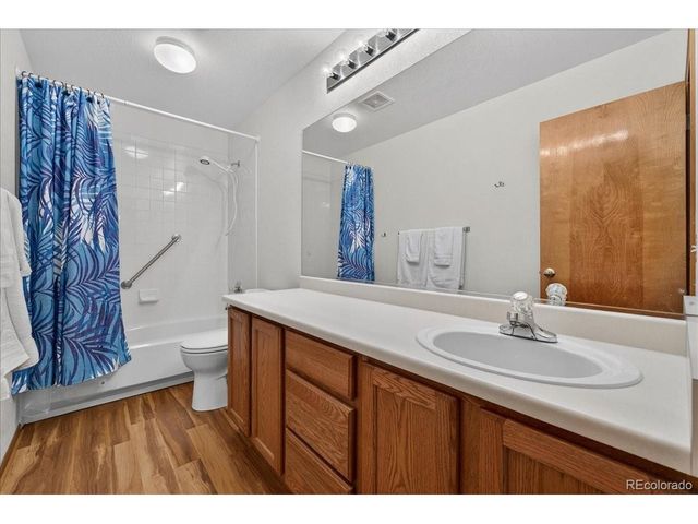 5277 S Bahama Cir, Centennial, CO 80015