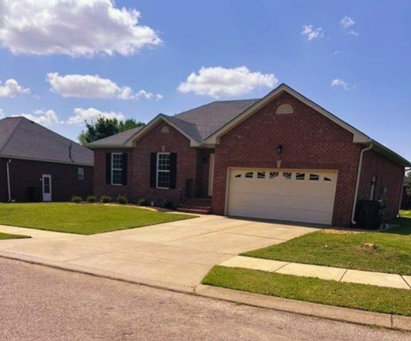 659 Lilycrest Dr, Gallatin, TN 37066