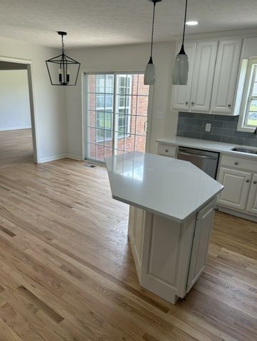 659 Lilycrest Dr, Gallatin, TN 37066