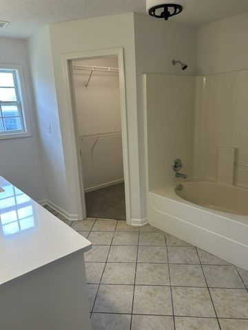659 Lilycrest Dr, Gallatin, TN 37066
