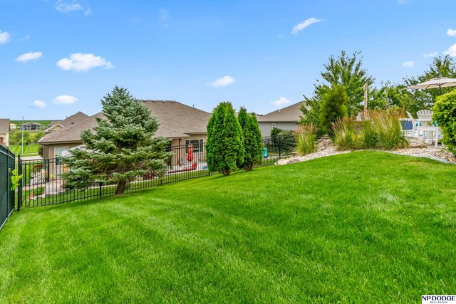 12007 Longshore Avenue, Papillion, NE 68046