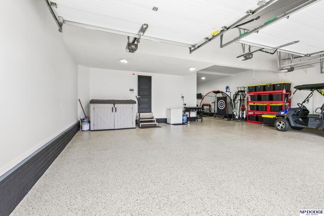 12007 Longshore Avenue, Papillion, NE 68046