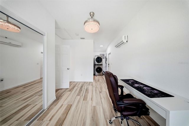 1565 CONNECTICUT AVENUE NE, St Petersburg, FL 33703