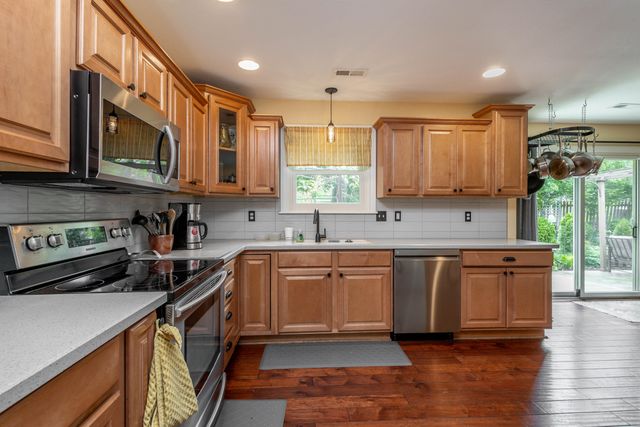 1602 BIRMINGHAM CT, Columbia, MO 65203