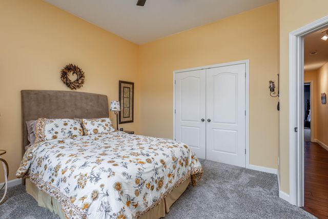 1602 BIRMINGHAM CT, Columbia, MO 65203