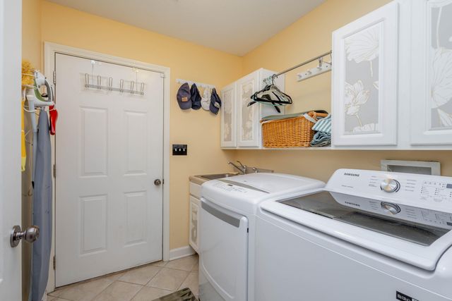 1602 BIRMINGHAM CT, Columbia, MO 65203