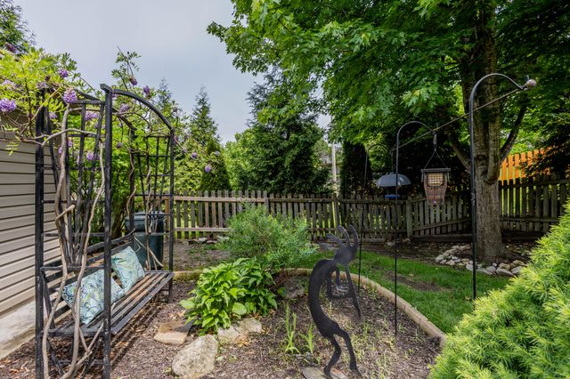 1602 BIRMINGHAM CT, Columbia, MO 65203