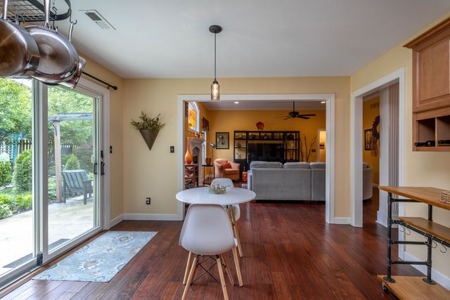 1602 BIRMINGHAM CT, Columbia, MO 65203