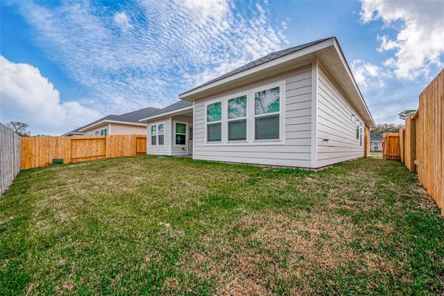 3919 Sugardale Street, Baytown, TX 77521
