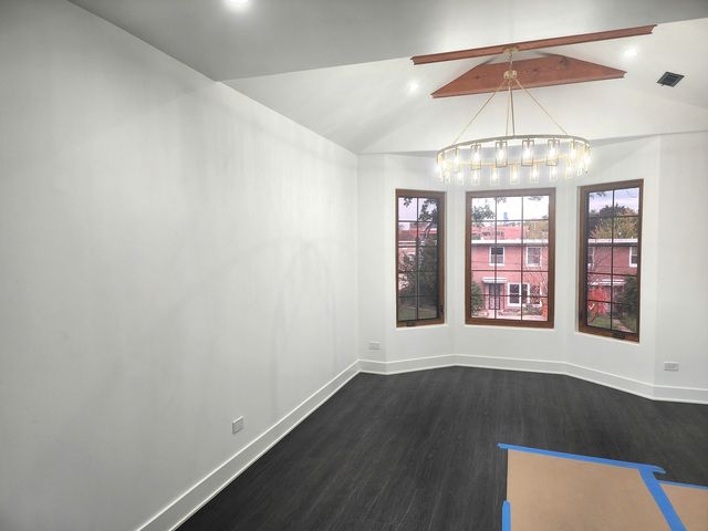 243 W Swann Street 2, Chicago, IL 60609