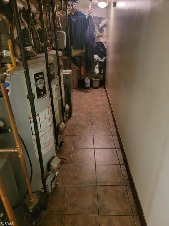 581 N 7Th St, Newark City, NJ 07107 — photo 5