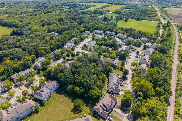 2833 Granite Court, Crystal Lake, IL 60012