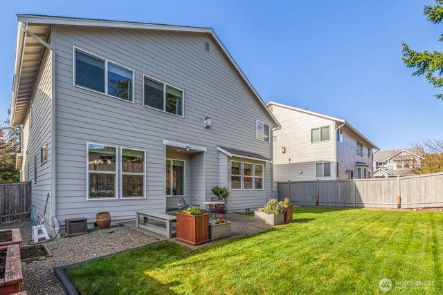 20507 9th Avenue W, Lynnwood, WA 98036