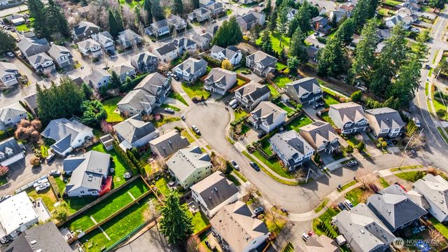 20507 9th Avenue W, Lynnwood, WA 98036