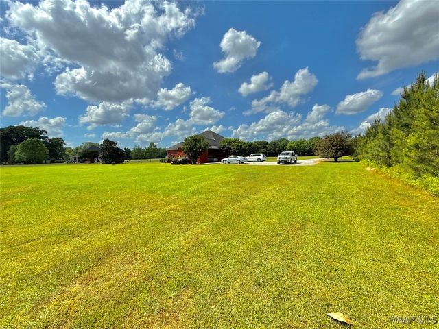 1825 Moores Ferry Road, Selma, AL 36701