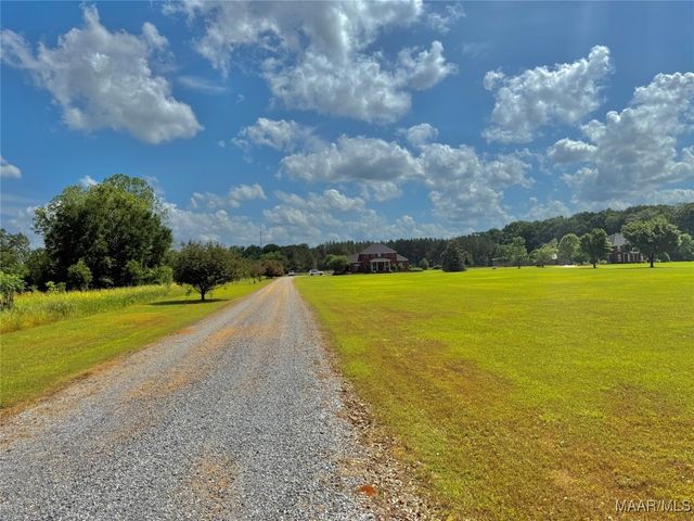 1825 Moores Ferry Road, Selma, AL 36701
