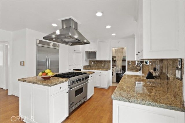 17391 Roseleaf, Tustin, CA 92780