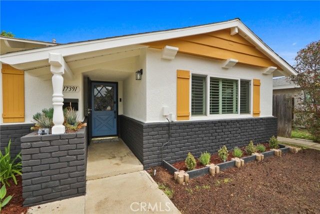 17391 Roseleaf, Tustin, CA 92780