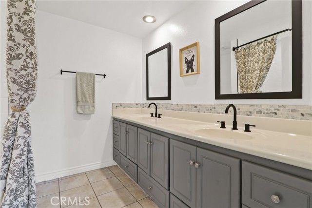 17391 Roseleaf, Tustin, CA 92780