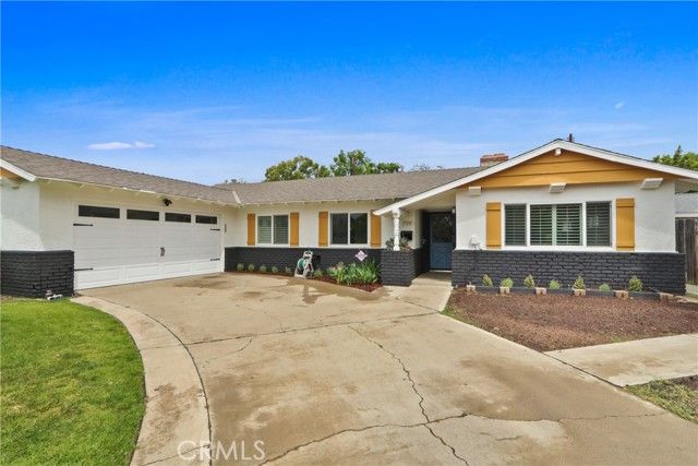 17391 Roseleaf, Tustin, CA 92780