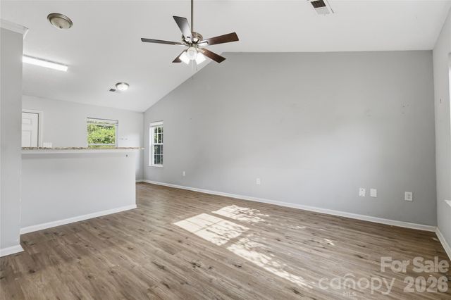 6421 Elgywood Lane, Charlotte, NC 28213