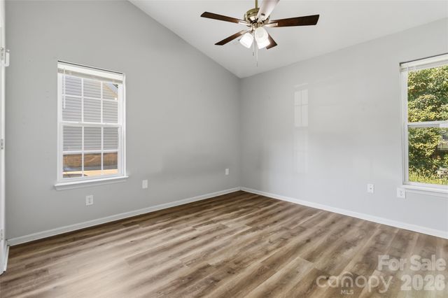 6421 Elgywood Lane, Charlotte, NC 28213
