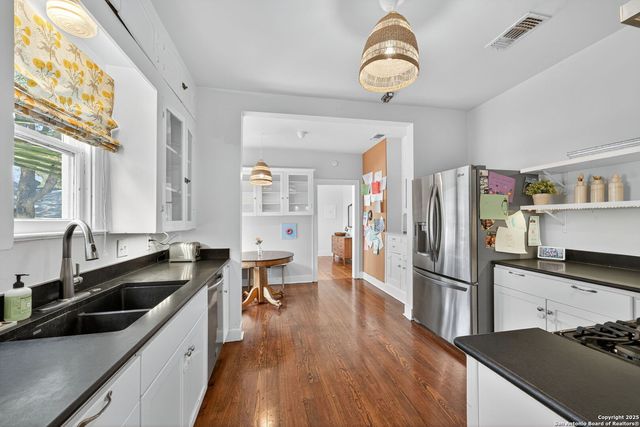 310 Pershing, San Antonio, TX 78209