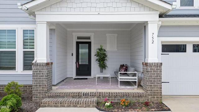 752 Serenity Walk Parkway, Fuquay Varina, NC 27526